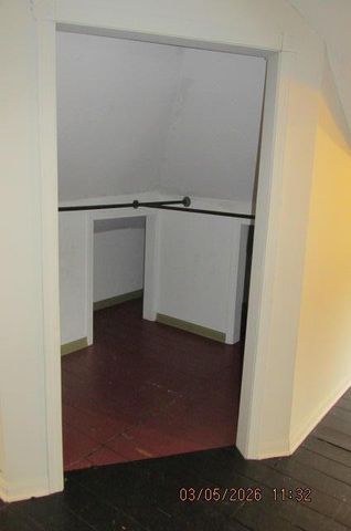 231 E 16th Street, Holland City, MI 49423