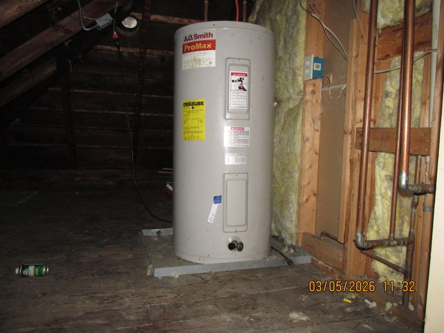 231 E 16th Street, Holland City, MI 49423