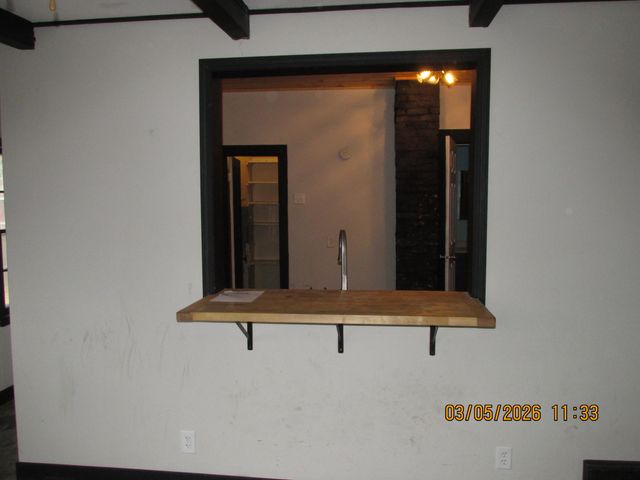 231 E 16th Street, Holland City, MI 49423