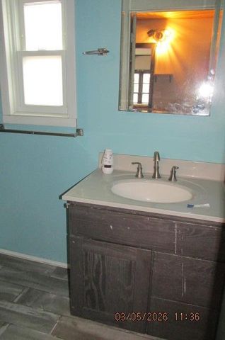 231 E 16th Street, Holland City, MI 49423