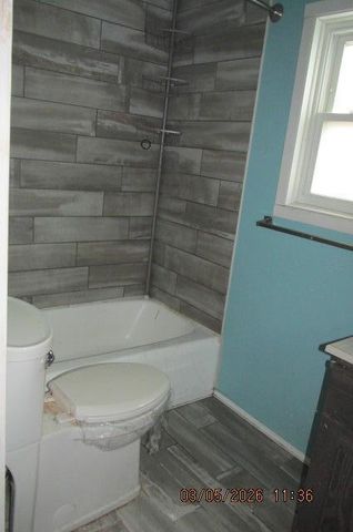 231 E 16th Street, Holland City, MI 49423