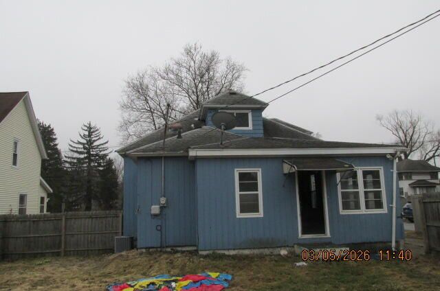 231 E 16th Street, Holland City, MI 49423