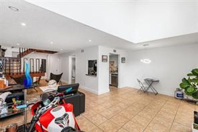 9979 W ATLANTIC Boulevard W 9979, Coral Springs, FL 33071