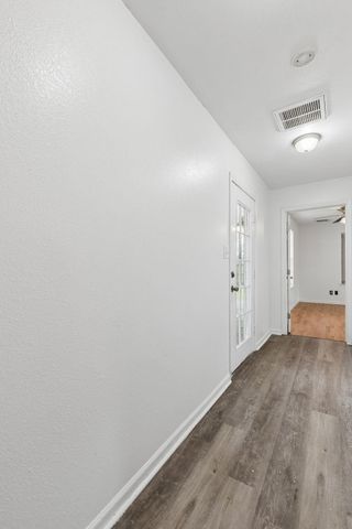 2326 28th Avenue N, Texas City, TX 77590