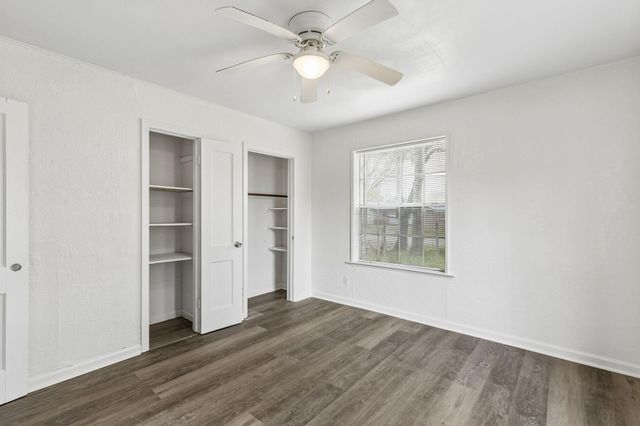 2326 28th Avenue N, Texas City, TX 77590