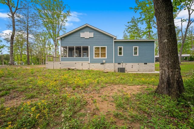 61 Sunset Ct, Tracy City, TN 37387