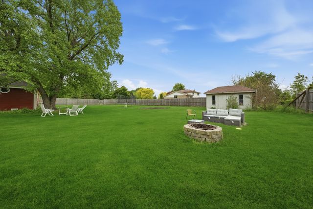 19015 Spring Creek Street, New Lenox, IL 60451