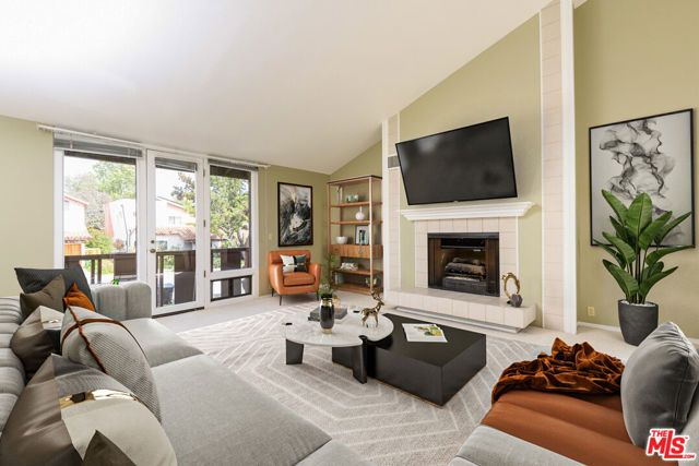 2624 30TH Street, Santa Monica, CA 90405