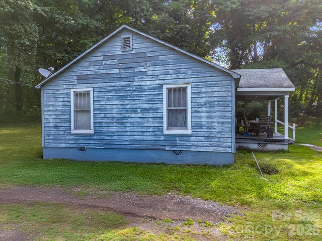 126 Bittle Street, Forest City, NC 28043
