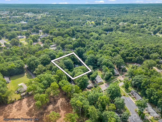 126 Bittle Street, Forest City, NC 28043