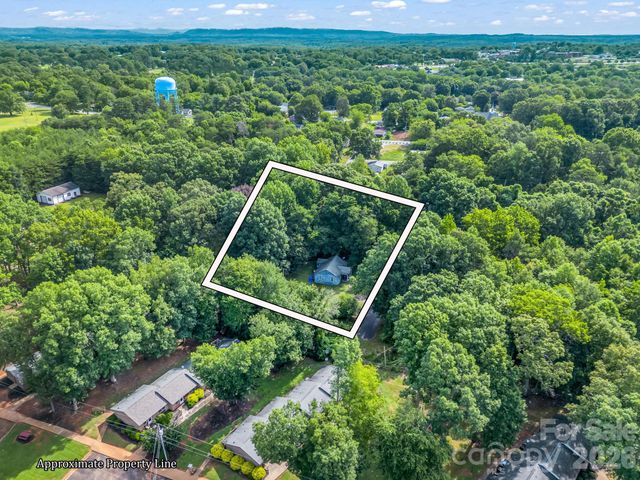 126 Bittle Street, Forest City, NC 28043