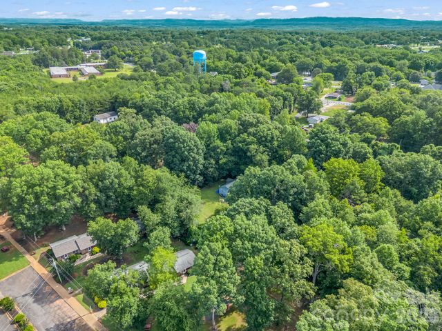 126 Bittle Street, Forest City, NC 28043