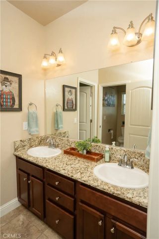 4736 Beckman, Merced, CA 95348