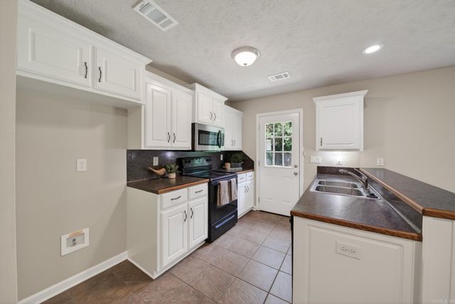 234 Plum Drive, Austin, AR 72007