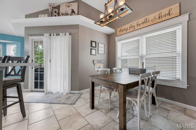 228 Highland Meadows Drive, Wentzville, MO 63385