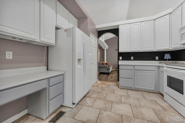 228 Highland Meadows Drive, Wentzville, MO 63385