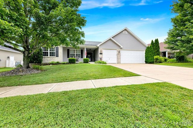 228 Highland Meadows Drive, Wentzville, MO 63385