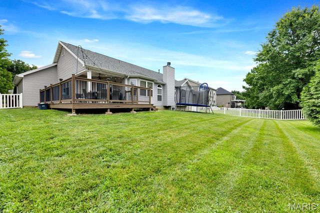 228 Highland Meadows Drive, Wentzville, MO 63385