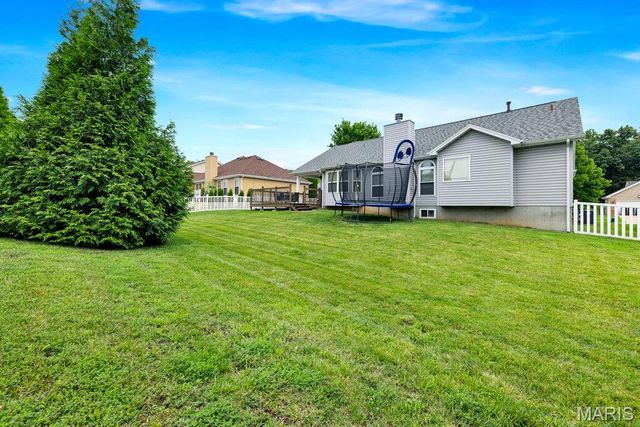 228 Highland Meadows Drive, Wentzville, MO 63385