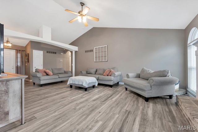 228 Highland Meadows Drive, Wentzville, MO 63385