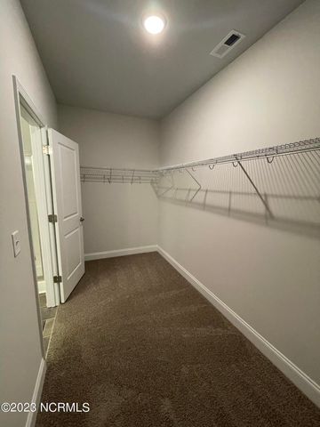 156 Seashore Street, Grimesland, NC 27837