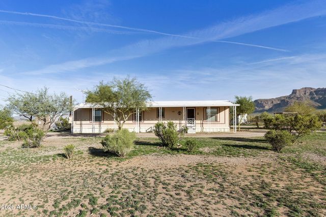 5240 E 32ND Avenue, Apache Junction, AZ 85119