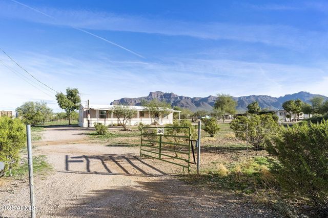 5240 E 32ND Avenue, Apache Junction, AZ 85119