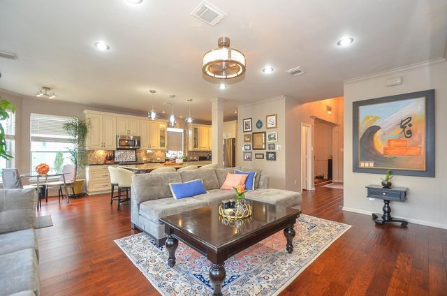 12306 S Shadow Cove Dr, Houston, TX 77082