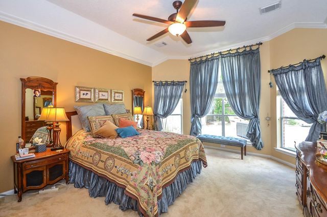 12306 S Shadow Cove Dr, Houston, TX 77082