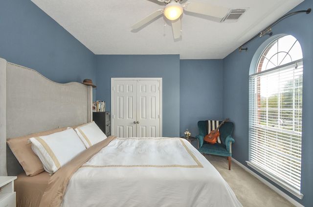 12306 S Shadow Cove Dr, Houston, TX 77082