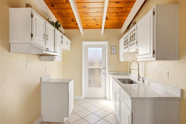 6006 MIDNIGHT PASS ROAD 48, Sarasota, FL 34242