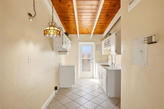6006 MIDNIGHT PASS ROAD 48, Sarasota, FL 34242