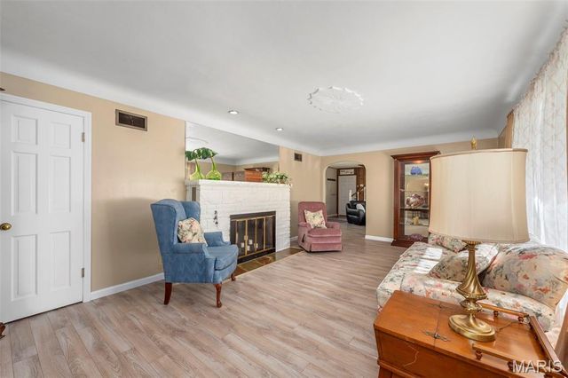 3301 Lark Drive, Arnold, MO 63010