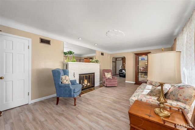 3301 Lark Drive, Arnold, MO 63010