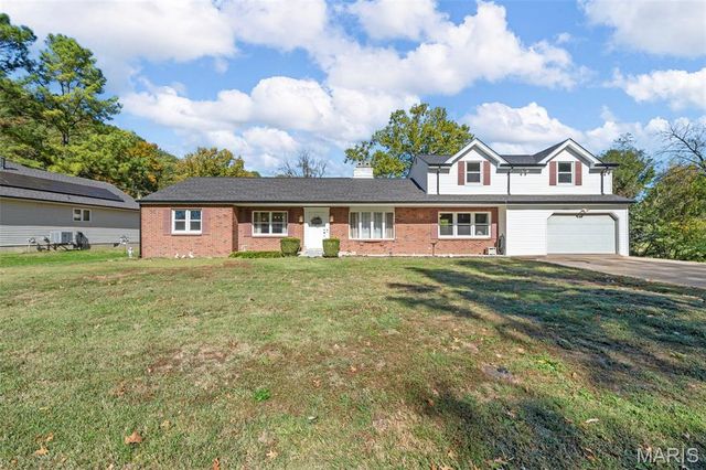 3301 Lark Drive, Arnold, MO 63010