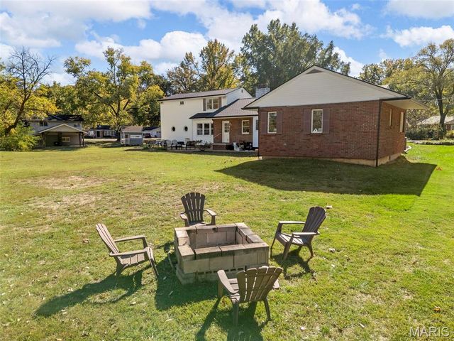 3301 Lark Drive, Arnold, MO 63010