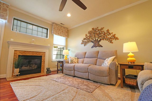 1630 DOGWOOD DR, Garnet Valley, PA 19060