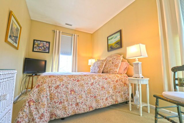 1630 DOGWOOD DR, Garnet Valley, PA 19060