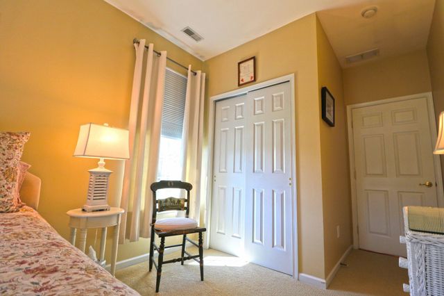 1630 DOGWOOD DR, Garnet Valley, PA 19060
