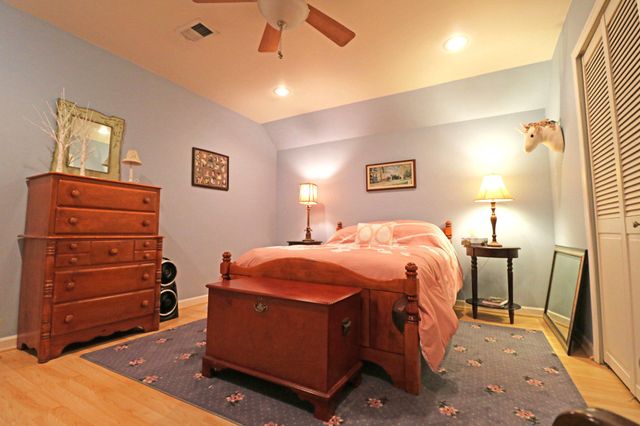1630 DOGWOOD DR, Garnet Valley, PA 19060