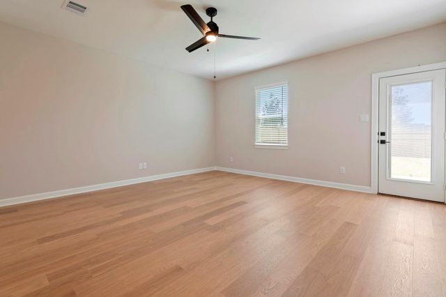 1107 Campside Drive, Beasley, TX 77417