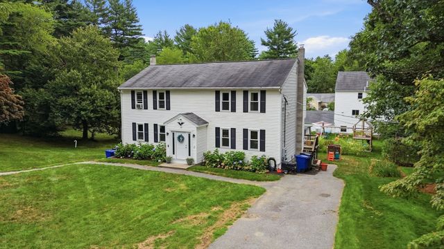 10 Chestnut Rd B, Groton, MA 01450