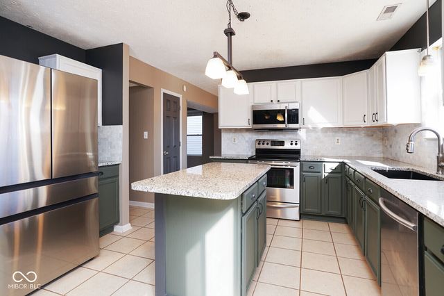 7111 Allegan Drive, Indianapolis, IN 46217