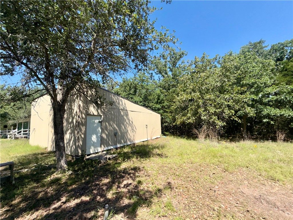 545 Cranberry Road, Somerville, TX 77879 — exterior