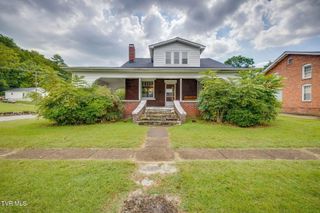 204 Clinchfield Avenue, Erwin, TN 37650