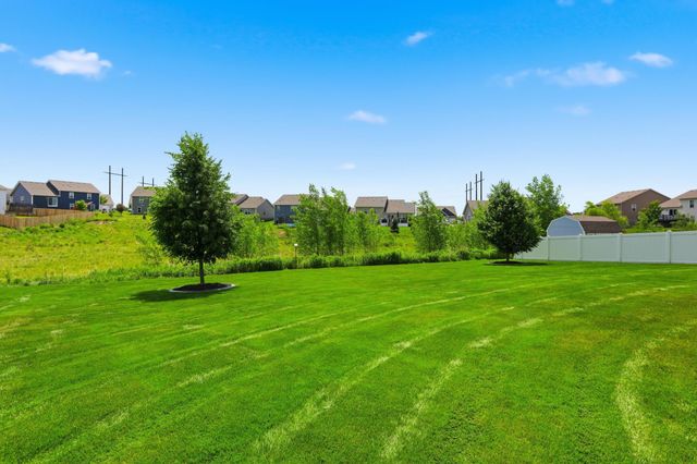 10066 190th Avenue NW, Elk River, MN 55330