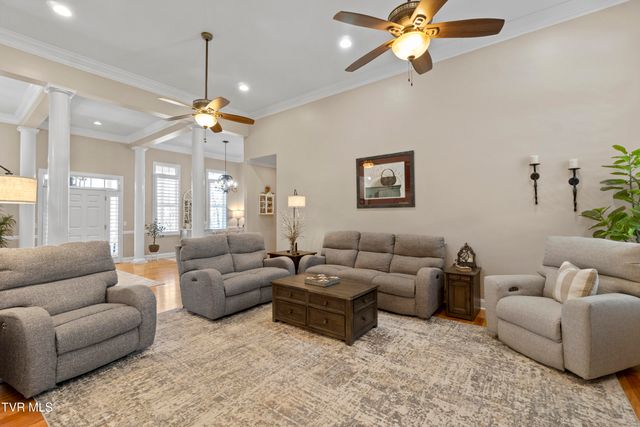 177 North Forest Lane, Blountville, TN 37617