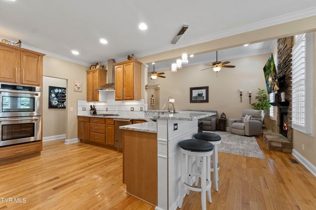 177 North Forest Lane, Blountville, TN 37617