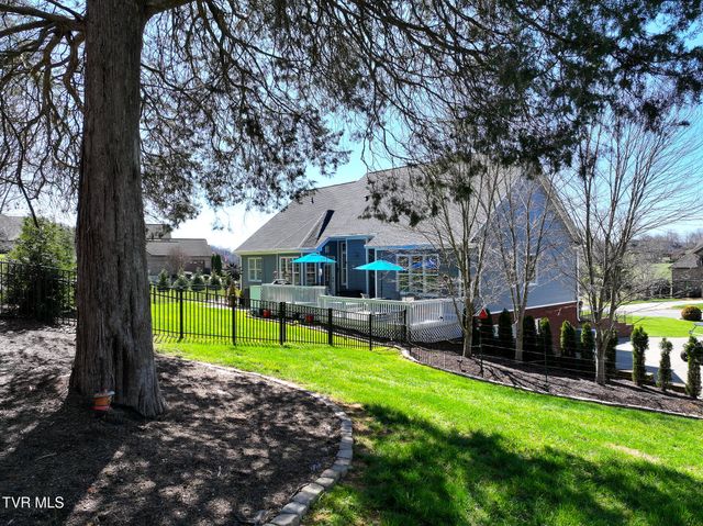 177 North Forest Lane, Blountville, TN 37617