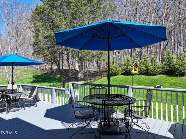 177 North Forest Lane, Blountville, TN 37617